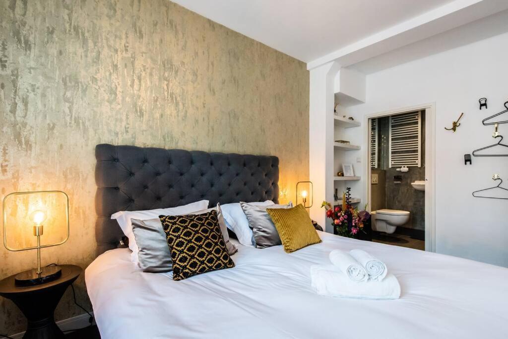 Luxurious Boutique Suite In City Center アムステルダム エクステリア 写真